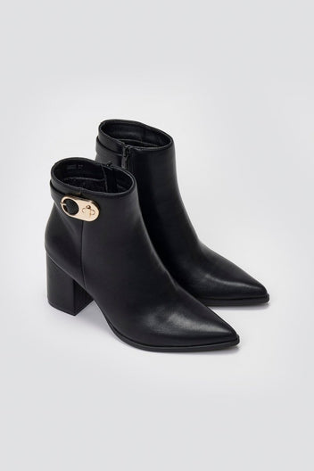 Pointed Ankle Boots with Metal Detail - Black Matte - thefashionproject.gr - Ideal shoes