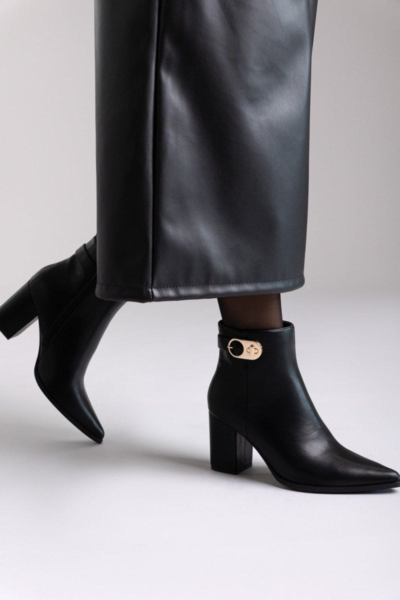 Pointed Ankle Boots with Metal Detail - Black Matte - thefashionproject.gr - Ideal shoes