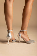 IRIS - Pointed Ankle Strap Pumps Rhinestone - Silver Strass