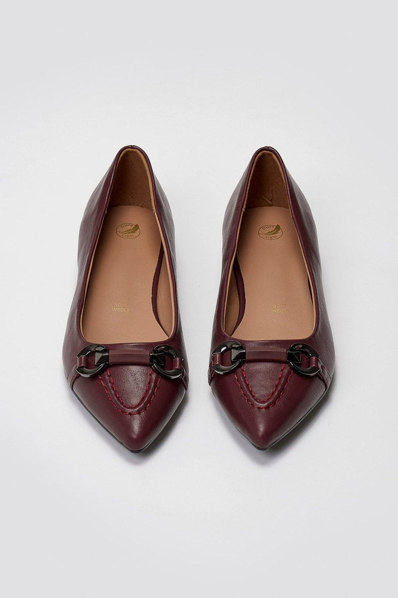 Pointed Ballet Flats with Metal Detail - Burgundy Matte - thefashionproject.gr - Martin Pescatore