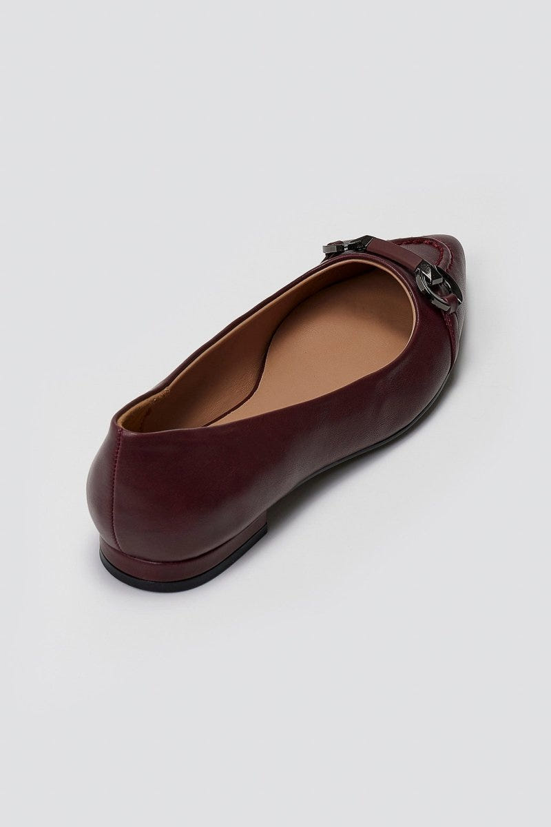 Pointed Ballet Flats with Metal Detail - Burgundy Matte - thefashionproject.gr - Martin Pescatore