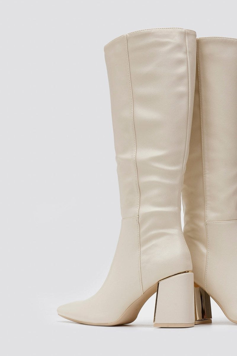 Pointed Boots with Metal Detail Block Heel - Beige Matte - thefashionproject.gr - MARQUIIZ
