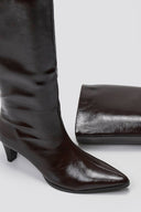 Pointed Crinkled Patent Boots with Kitten Heel - Brown Crinkled Patent - thefashionproject.gr - Ideal shoes