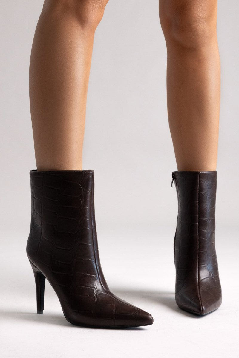 Pointed Croc - Effect Ankle Boots - Brown Croc - thefashionproject.gr - Ideal shoes