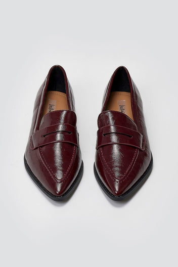 Pointed Flat Loafers Crinkled Patent - Burgundy Crinkled Patent - thefashionproject.gr - VeraBloom