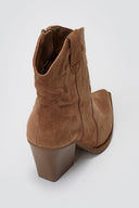 Pointed Suede Cowboy Ankle Boots - Camel Suede - thefashionproject.gr - MARQUIIZ