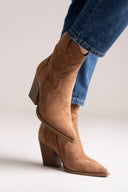 Pointed Suede Cowboy Ankle Boots - Camel Suede - thefashionproject.gr - MARQUIIZ