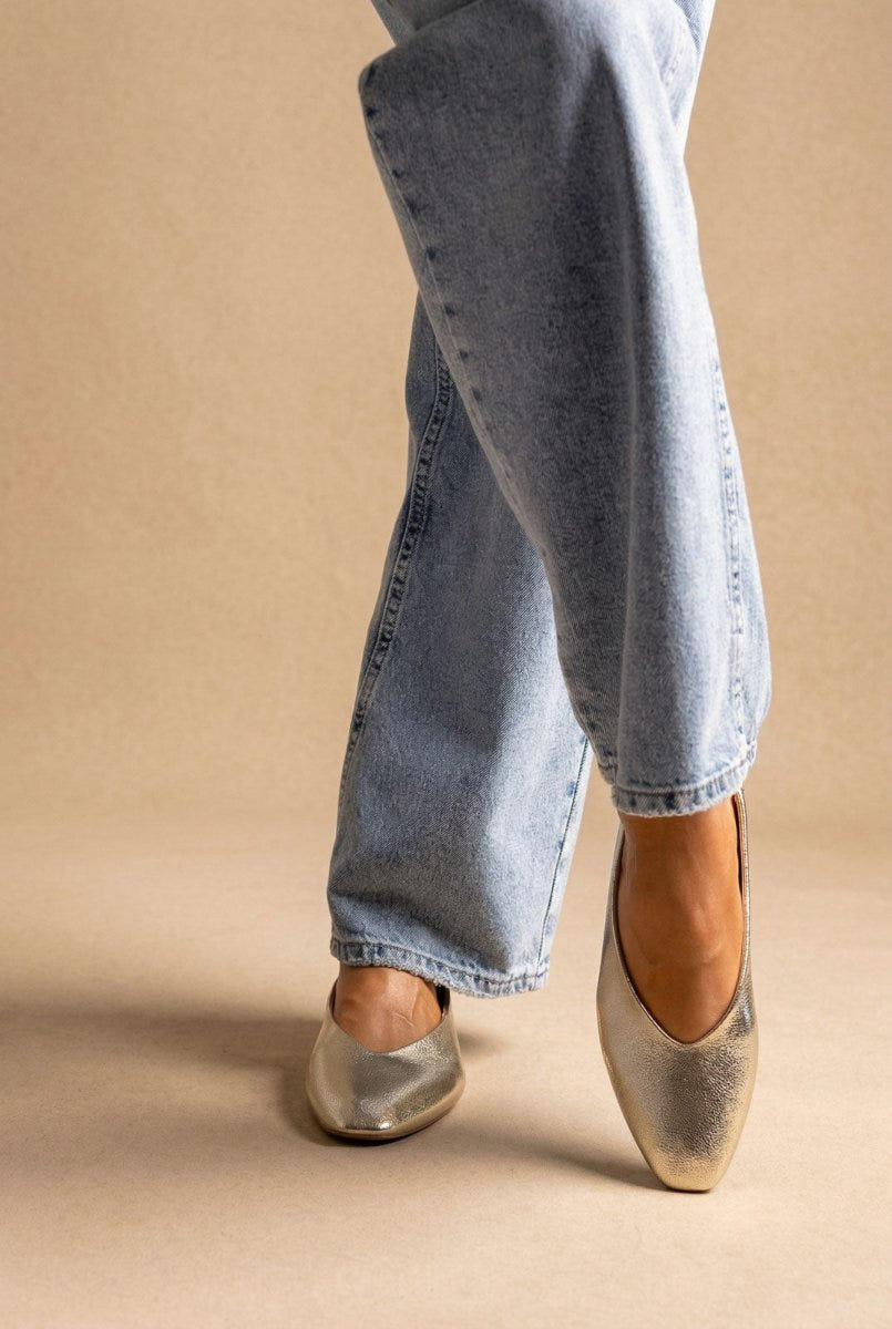 CORINA - Pointed Toe Ballet Flats - Gold