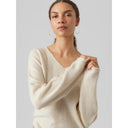 Πουλόβερ με v cut λαιμόκοψη Vero Moda 10291253 - Ζαχαρί - thefashionproject.gr - VERO MODA