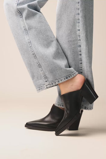 Block Heel Mules Pointed Toe - Brown Matte