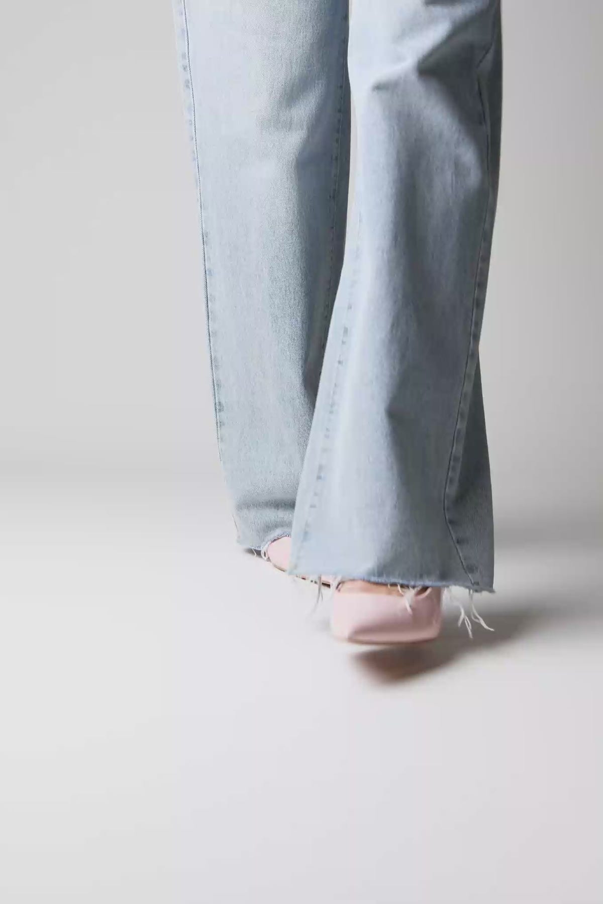 Slingback Pumps - Light Pink Patent