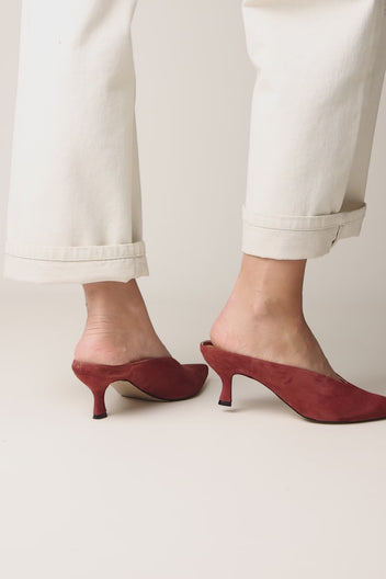 Kitten Heel Mules Pointed Toe - Terracotta suede