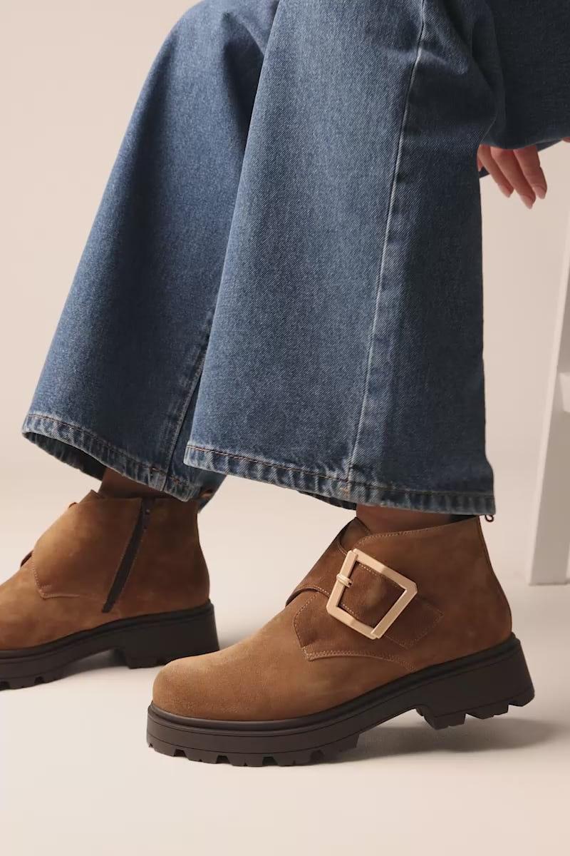 Ankle Boots Statement Buckle - Taupe Suede