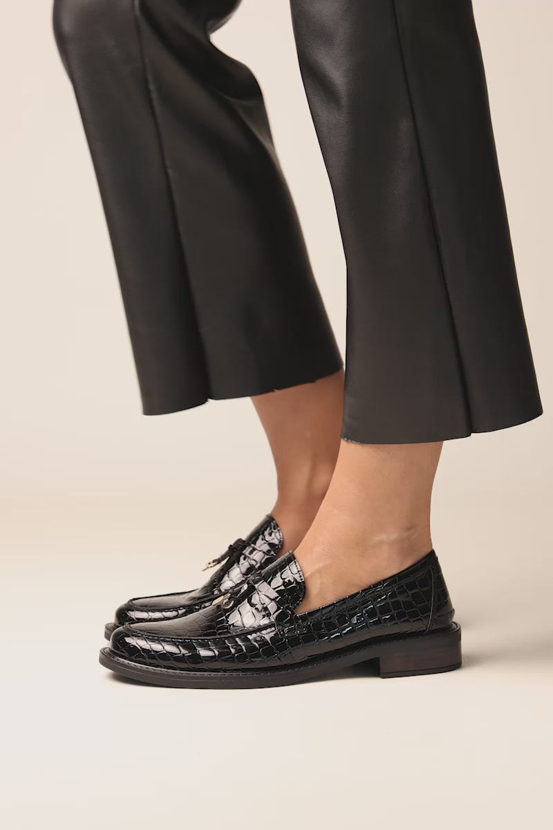 Loafers Metal Detail - Black Croc