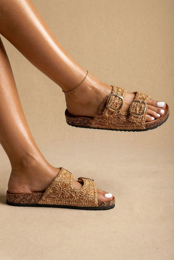 ERYNN - Raffia Strap Sandals Buckle Detail - Beige Raffia
