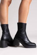 Ragazza 0471 Heeled Ankle Boots with Square Toe - Black Matte - thefashionproject.gr - RAGAZZA