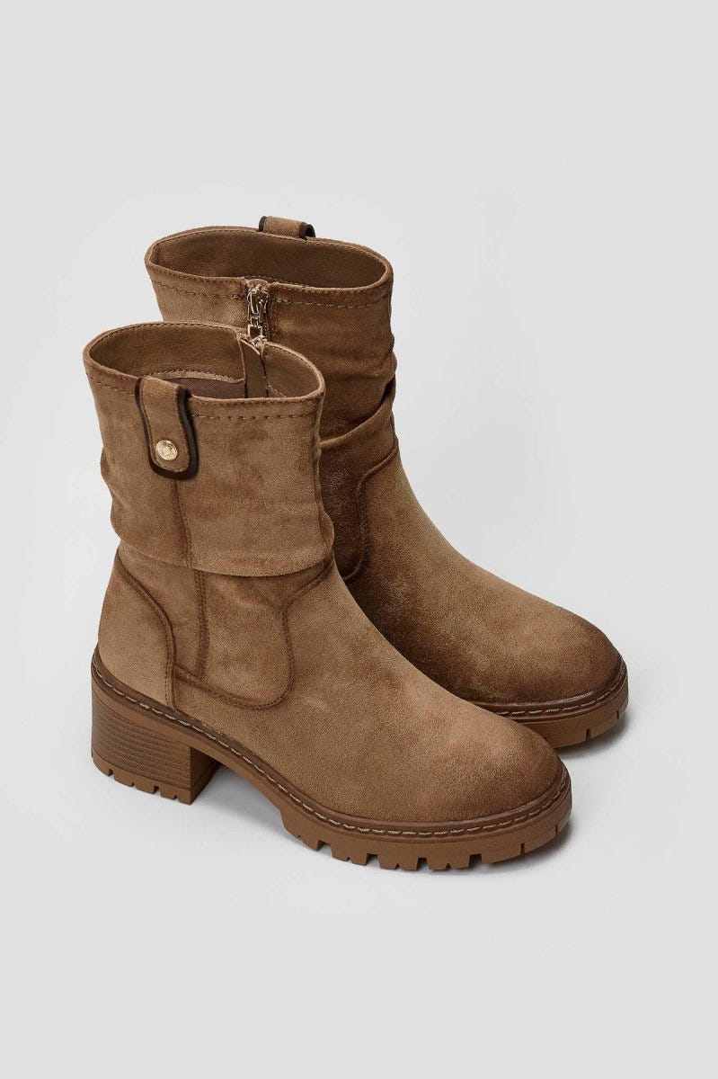 Refresh 173021 Vegan Suede Cuffed Ankle Boots with Heel - Beige Suede - thefashionproject.gr - Refresh
