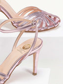 Πέδιλα με μπαρέτα σε μεταλλικές αποχρώσεις tfp 