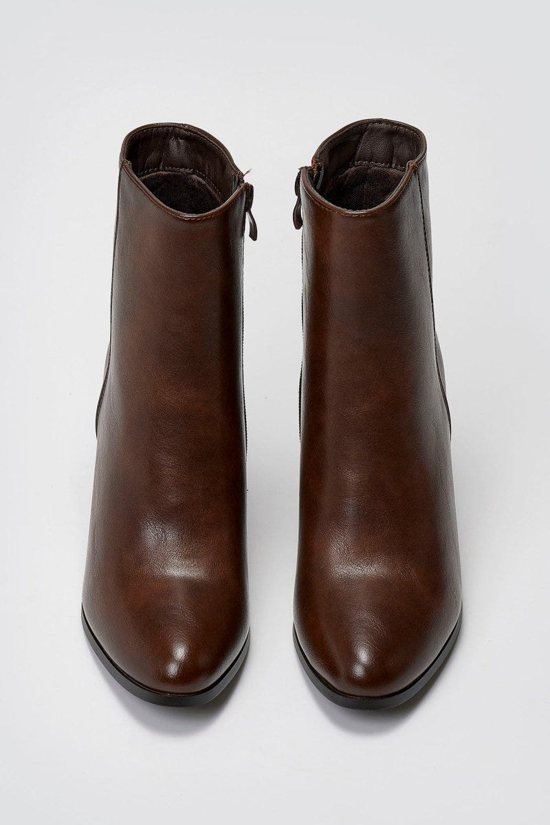 Round - Toe Ankle Boots with Block Heel - Dark Brown Matte - thefashionproject.gr - BOTEGGA 22