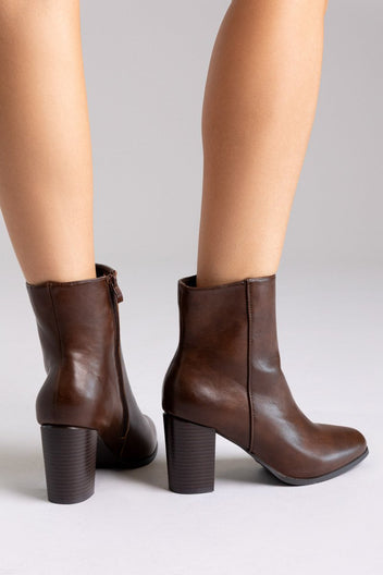 Round - Toe Ankle Boots with Block Heel - Dark Brown Matte - thefashionproject.gr - BOTEGGA 22