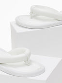 Σαγιονάρες με puffed σχέδιο - Λευκό - thefashionproject.gr - The Fashion Project