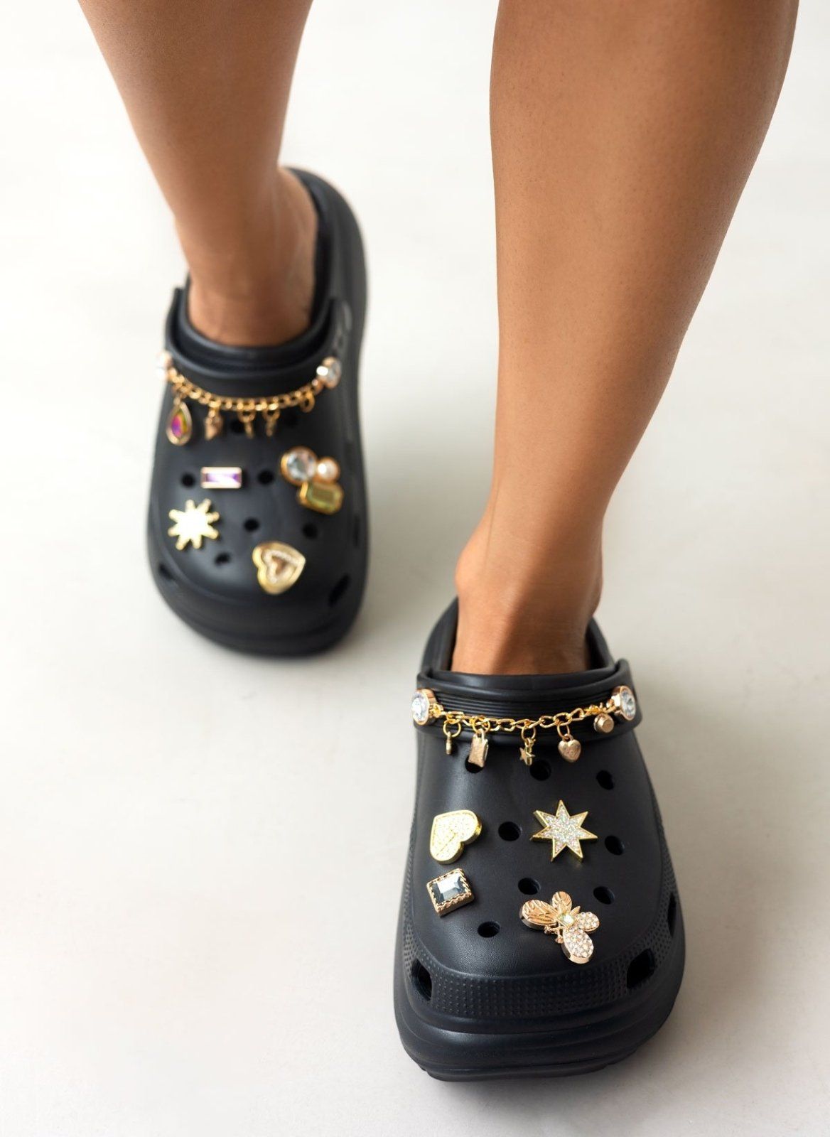 Σαμπό με διακοσμητικά και αλυσίδα - Μαύρο - thefashionproject.gr - The Fashion Project