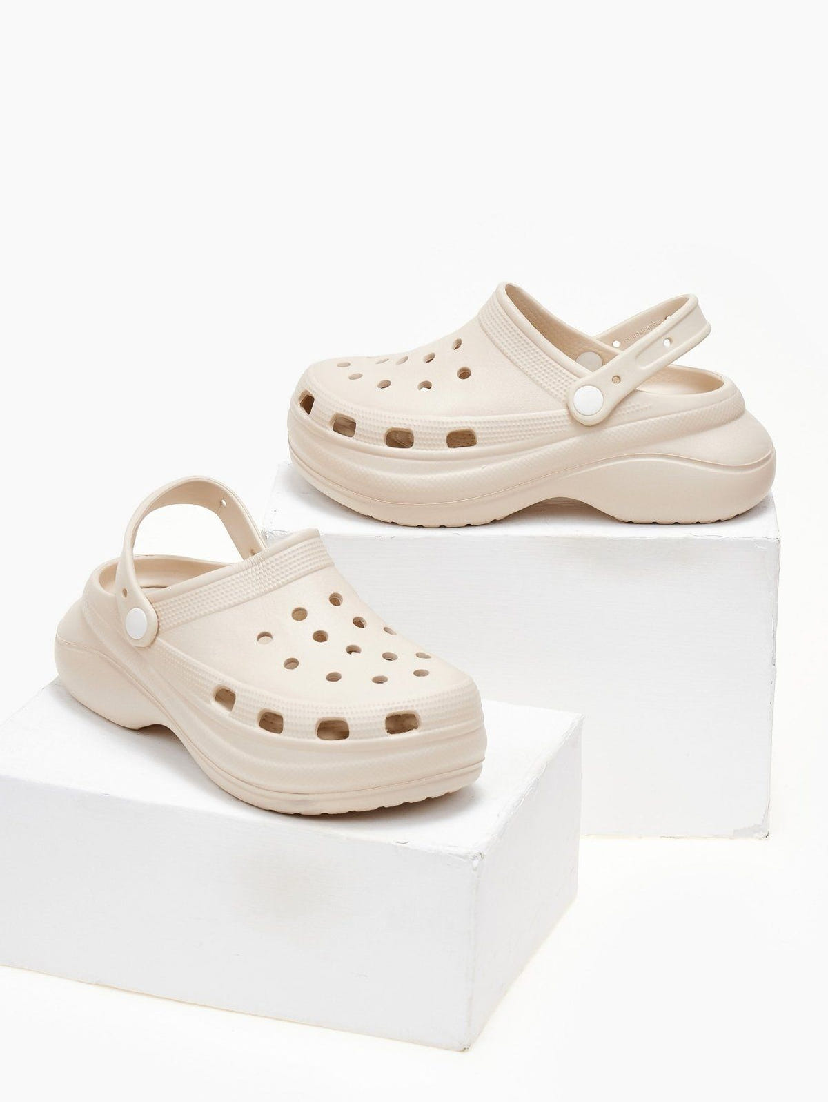 Σαμπό με ψηλή σόλα - Μπεζ - thefashionproject.gr - The Fashion Project