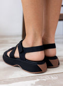 Σανάλια sporty με φαρδιά φάσα GIOSEPPO - Μαύρο - thefashionproject.gr - GIOSEPPO