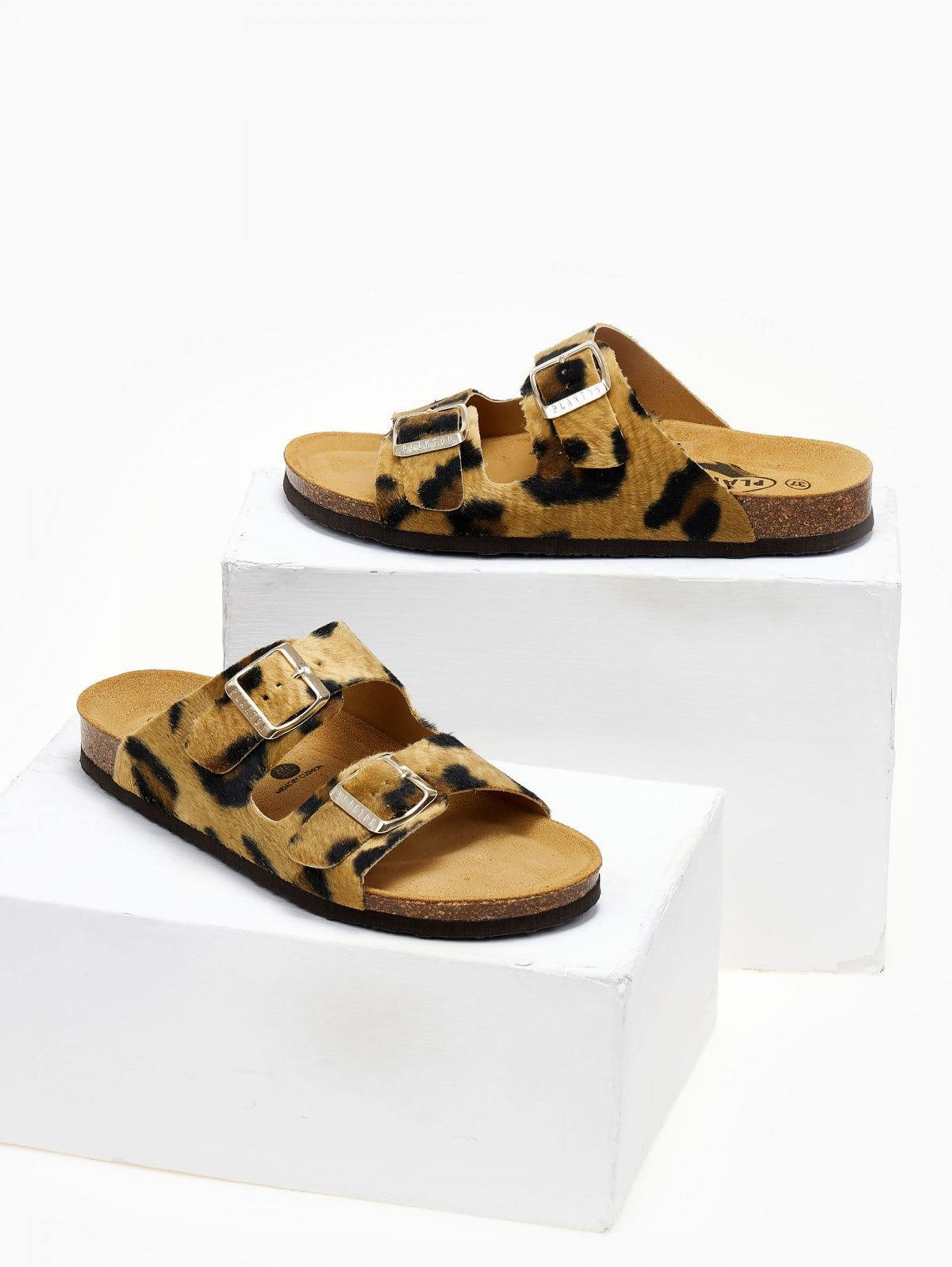Σανδάλια ανατομικά από συνθετικό ponyskin Plakton 180010 - Animal - thefashionproject.gr - Plakton