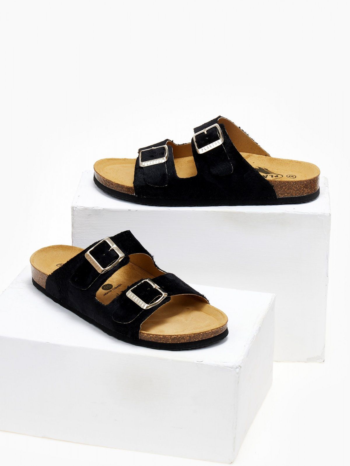Σανδάλια ανατομικά από συνθετικό ponyskin Plakton 180010 - Μαύρο - thefashionproject.gr - Plakton