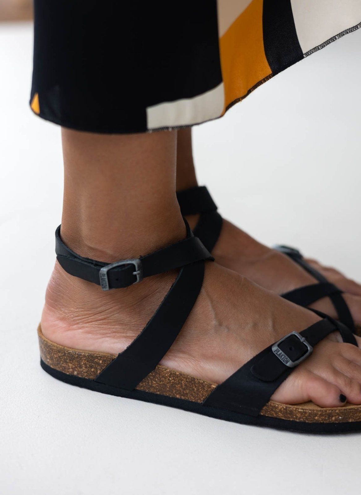 Σανδάλια ανατομικά δερμάτινα Plakton 181204 - Μαύρο - thefashionproject.gr - Plakton
