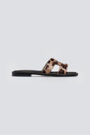 Σανδάλια από ponyskin με print Estil - Κάμελ - thefashionproject.gr - Estil