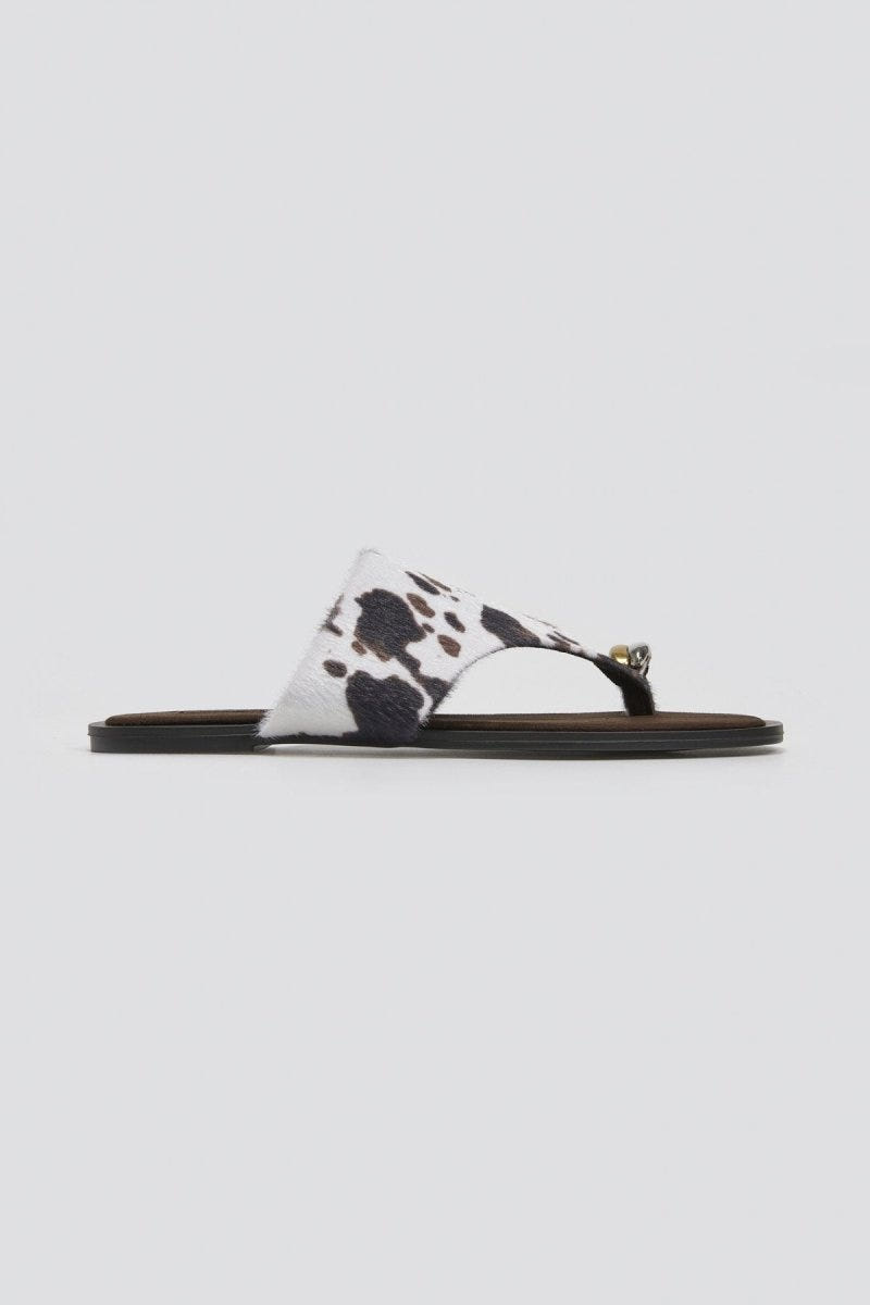Σανδάλια από συνθετικό ponyskin Corina - Καφέ - thefashionproject.gr - CORINA