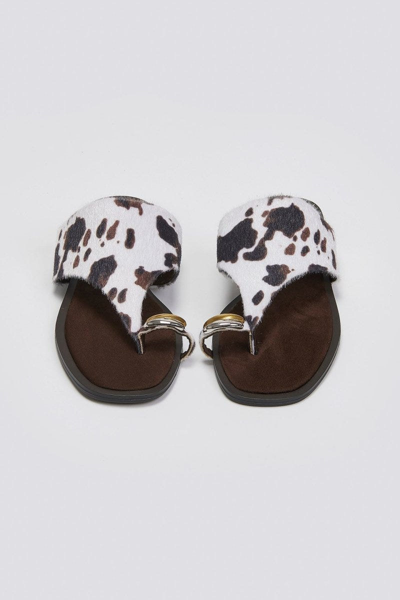 Σανδάλια από συνθετικό ponyskin Corina - Καφέ - thefashionproject.gr - CORINA