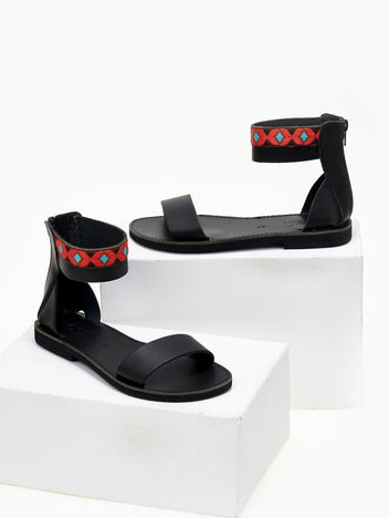 Σανδάλια δερμάτινα boho με φερμουάρ Estil - Μαύρο - thefashionproject.gr - Estil