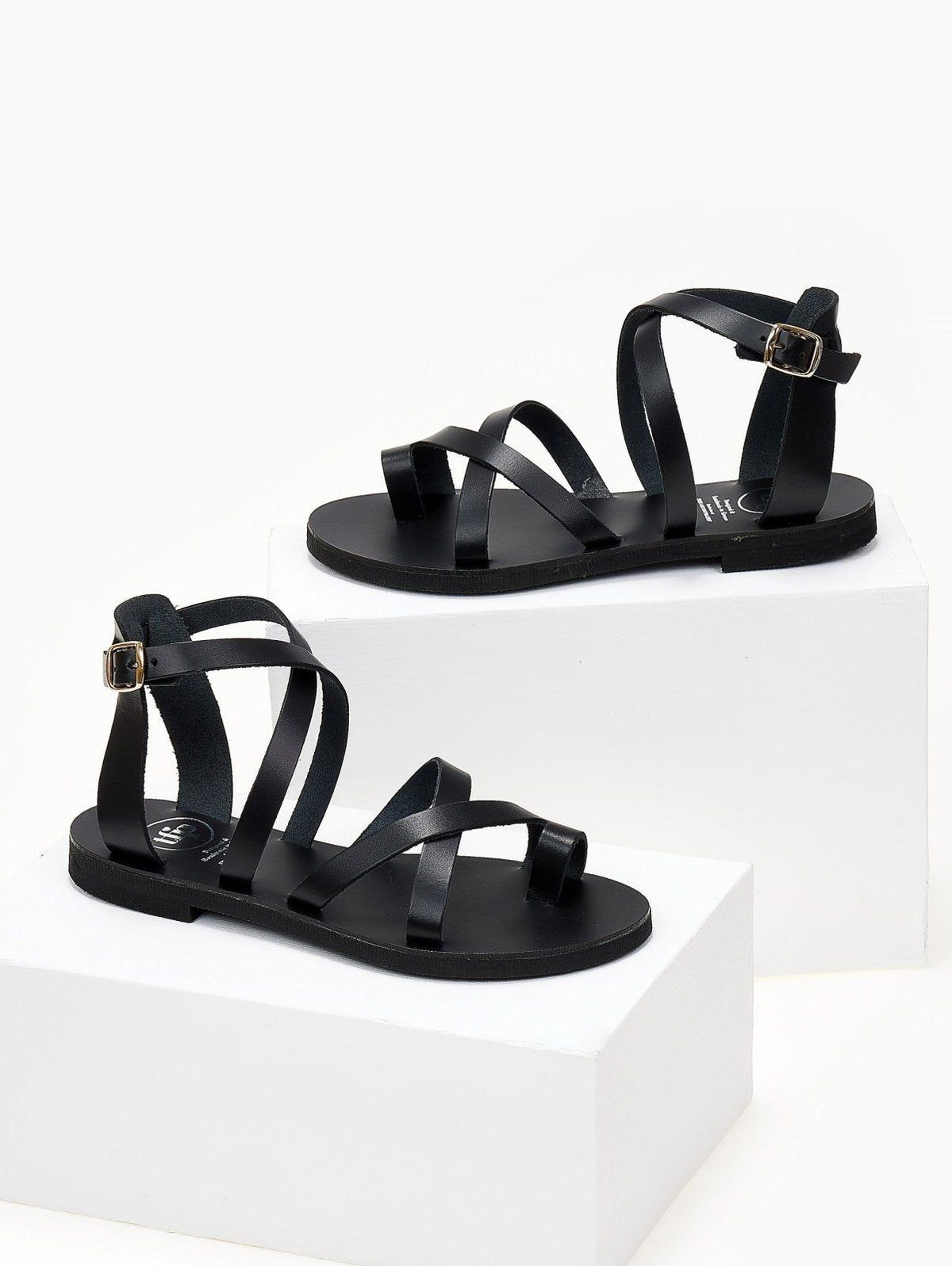 Σανδάλια δερμάτινα crossover tfp - Μαύρο - thefashionproject.gr - TFP