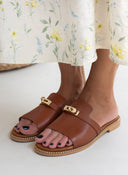 Σανδάλια δερμάτινα με αγκράφα TFP - Ταμπά - thefashionproject.gr - TFP