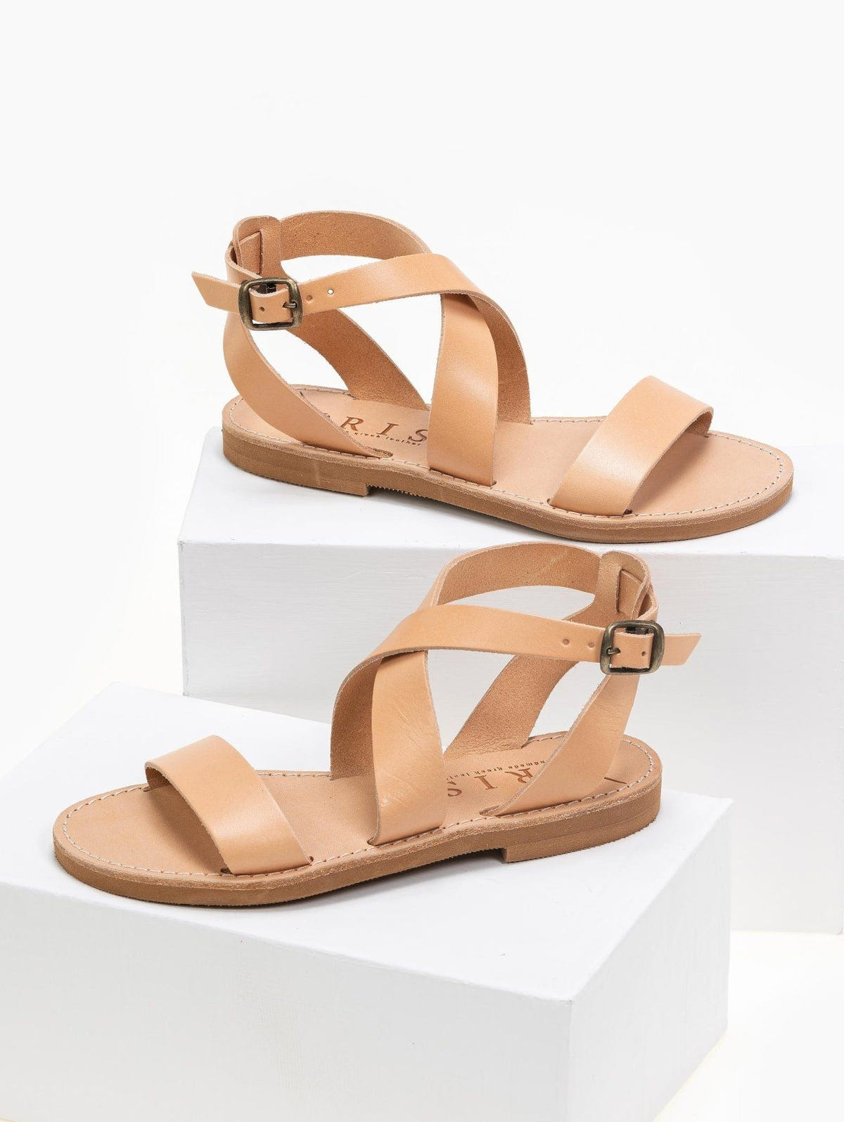 Σανδάλια δερμάτινα με crossover μπαρέτα Iris Sandals - Φυσικό - thefashionproject.gr - IRIS