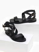 Σανδάλια δερμάτινα με crossover μπαρέτα Iris Sandals - Μαύρο - thefashionproject.gr - IRIS