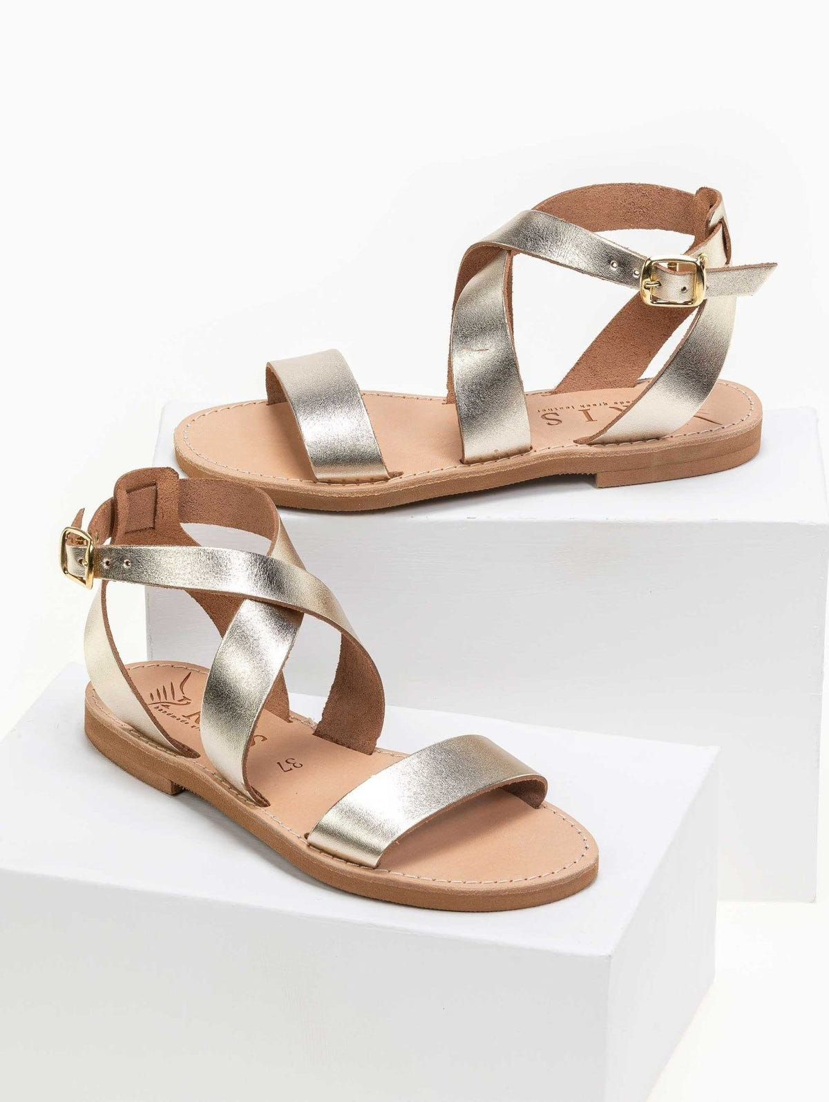 Σανδάλια δερμάτινα με crossover μπαρέτα Iris Sandals