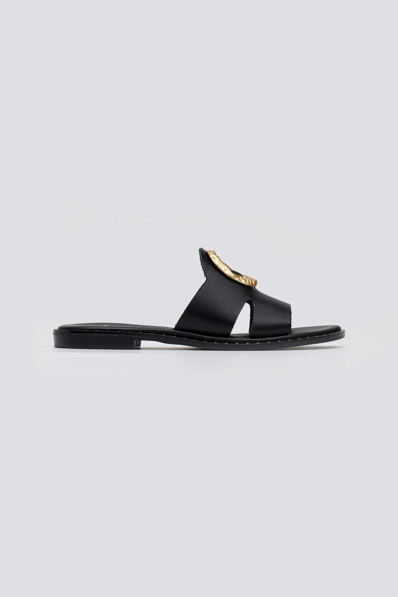 Σανδάλια δερμάτινα με διακοσμητικό Iris Sandals - Μαύρο - thefashionproject.gr - IRIS