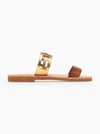 Σανδάλια δερμάτινα με διάτρητη φάσα Iris Sandals - Καφέ - thefashionproject.gr - IRIS