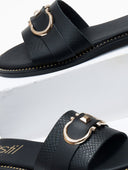 Σανδάλια δερμάτινα με φαρδιά φάσα Estil