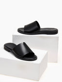 Σανδάλια δερμάτινα με φαρδιά φάσα TFP - Μαύρο - thefashionproject.gr - TFP