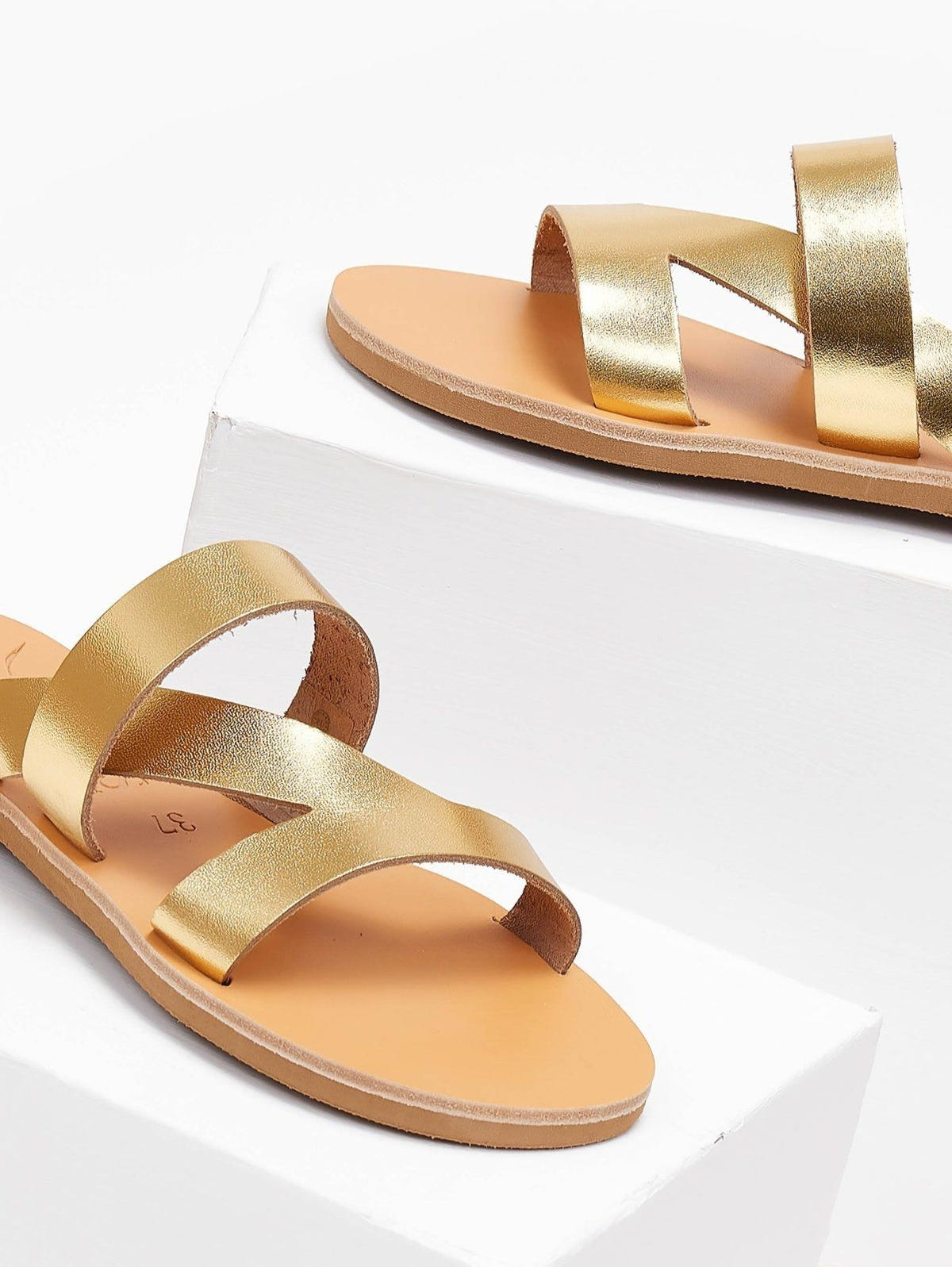 Σανδάλια δερμάτινα με ιδιαίτερες φάσες Iris Sandals - Χρυσό - thefashionproject.gr - IRIS