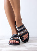 Σανδάλια δερμάτινα με print TFP - Μαύρο - thefashionproject.gr - TFP