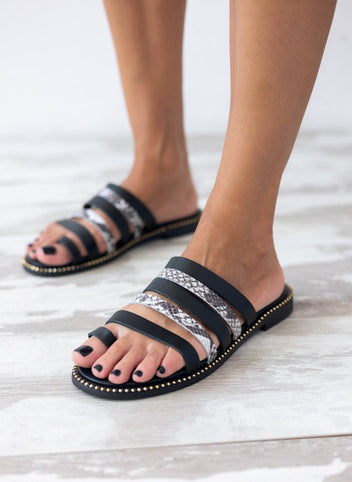 Σανδάλια δερμάτινα με print TFP - Μαύρο - thefashionproject.gr - TFP