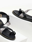 Σανδάλια δερμάτινα με print TFP - Μαύρο - thefashionproject.gr - TFP