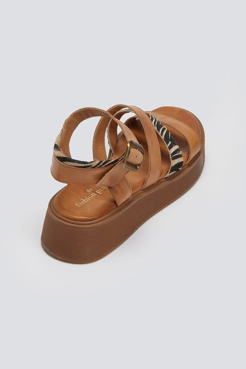 Σανδάλια δερμάτινα με print Tfp - Ταμπά - thefashionproject.gr - TFP