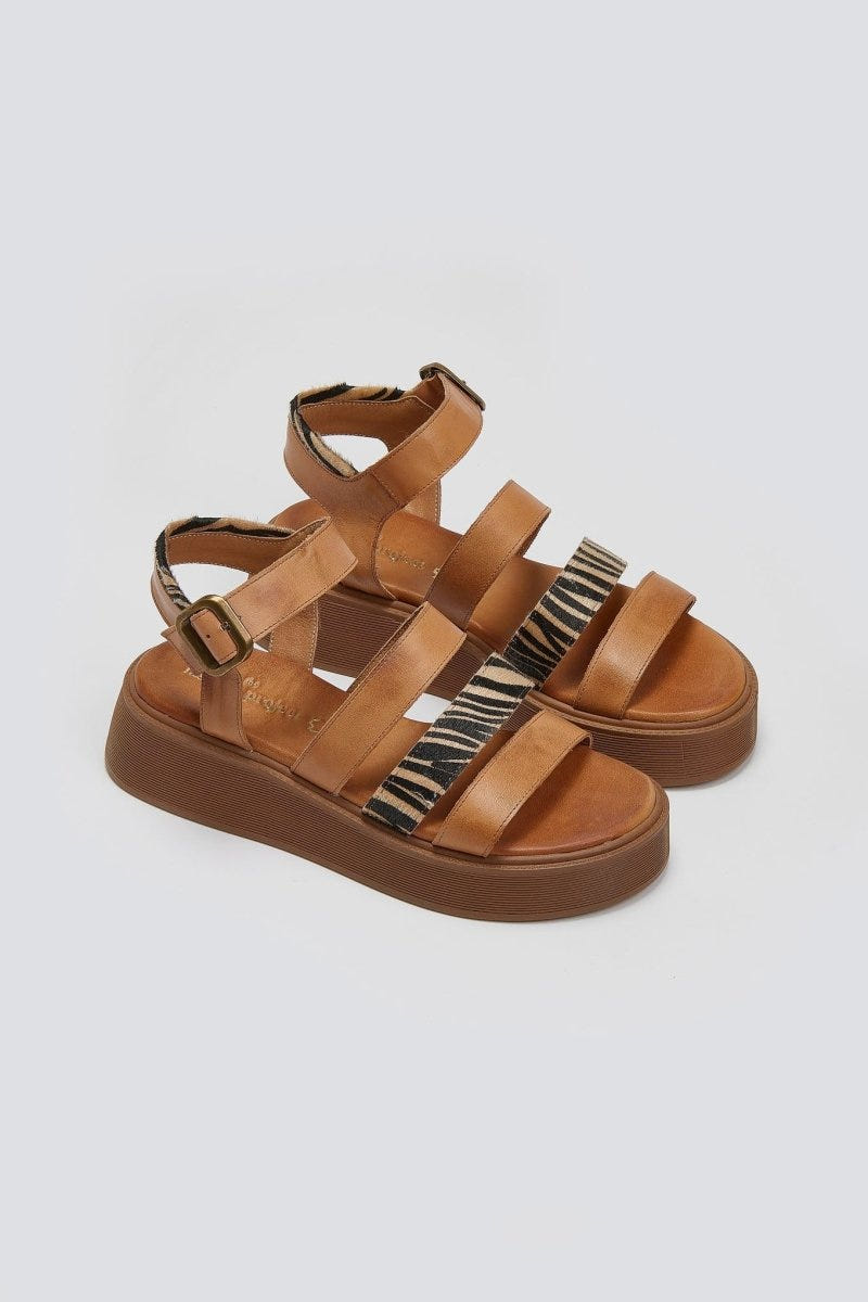 Σανδάλια δερμάτινα με print Tfp - Ταμπά - thefashionproject.gr - TFP